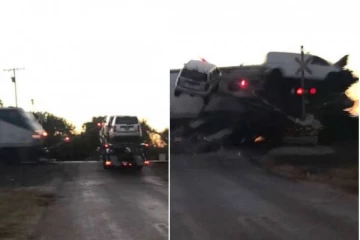 தண்டவாளத்தில் சிக்கிய டிரக் மீது ரயில் மோதி பயங்கர விபத்து! வெளியான பரபரப்பு காட்சி