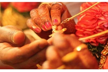 இனி திருமணச் சான்றிதழை ஆன்லைனிலேயே திருத்தம் செய்யலாம் - தமிழக அரசு அறிவிப்பு