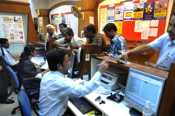 அரச ஊழியர்களின் வேலையில் திடீர் மாற்றம் | Sudden Change In The Work Of Public Servants