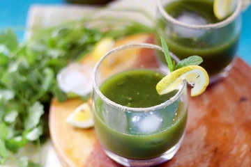 தினமும் ஒரு டம்ளர் கொத்தமல்லி ஜூஸ் குடிச்சு பாருங்க! இந்த நோய் பறந்து ஓடிவிடுமாம்