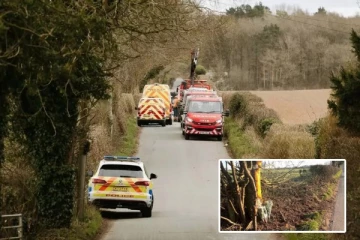 பிரித்தானியாவில் கோர கார் விபத்து: மூன்று இளைஞர்கள் பரிதாபமாக உயிரிழப்பு