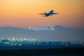 බලන්නකෝ හදිසියේම කව්ද මේ රට පනින උදවිය කියලා ..