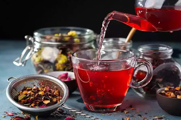 சளி பிரச்சனையால் அவதிப்படுபவர்கள் இதில் ஒரு டீயை ட்ரை பண்ணி பாருங்க | Suffering From Cold Problems Try This Tea