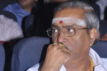 அதிர்ச்சியில் திரையுலகம்.... பிரபல பின்னணி பாடகரின் மரணத்திற்குகான காரணம் வெளியானது