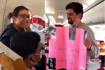 'சொர்க்கத்தில் திருமண முன்மொழிவு' விமானத்தில் வருங்கால மனைவிக்கு இன்ப அதிர்ச்சி கொடுத்த நபர்