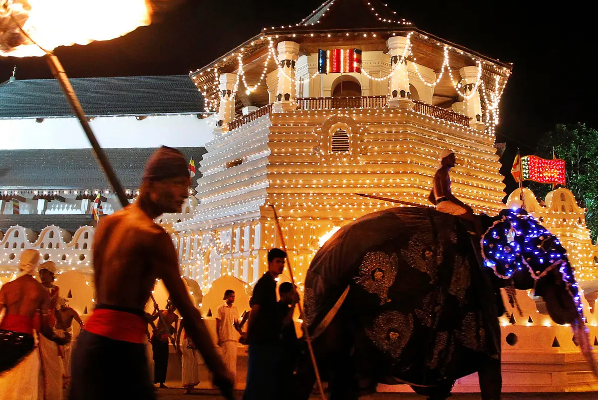 இம்மாதம் 30ஆம் திகதி வரை விசேட தொடருந்து சேவை | Train Schedule For Colombo Port இம்மாதம் 30ஆம் திகதி வரை விசேட தொடருந்து சேவை | Train Schedule For Colombo Port