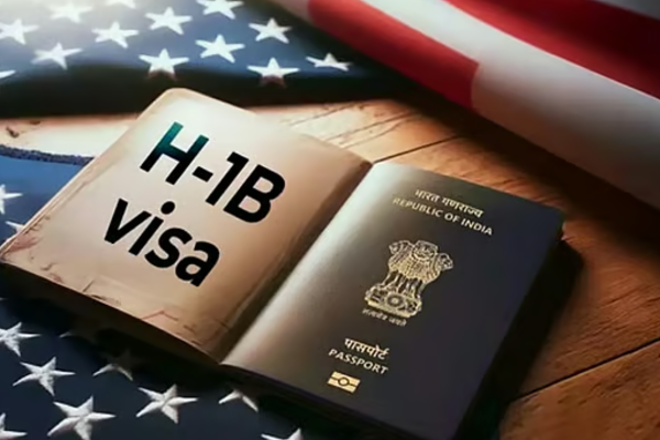 டொனால்ட் ட்ரம்ப் கொண்டு வந்துள்ள H-1B விசா கட்டண உயர்வுக்கு எதிராக நீதிமன்றத்தில் வழக்கு | Court Challenges Donald Trump S H 1B Visa Fee Hike டொனால்ட் ட்ரம்ப் கொண்டு வந்துள்ள H-1B விசா கட்டண உயர்வுக்கு எதிராக நீதிமன்றத்தில் வழக்கு | Court Challenges Donald Trump S H 1B Visa Fee Hike