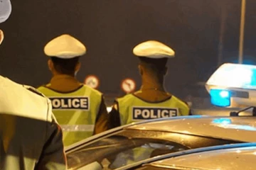 අධිවේගී මාර්ග රියදුරන්ට පොලීසියෙන් විශේෂ දැනුම්දීමක්