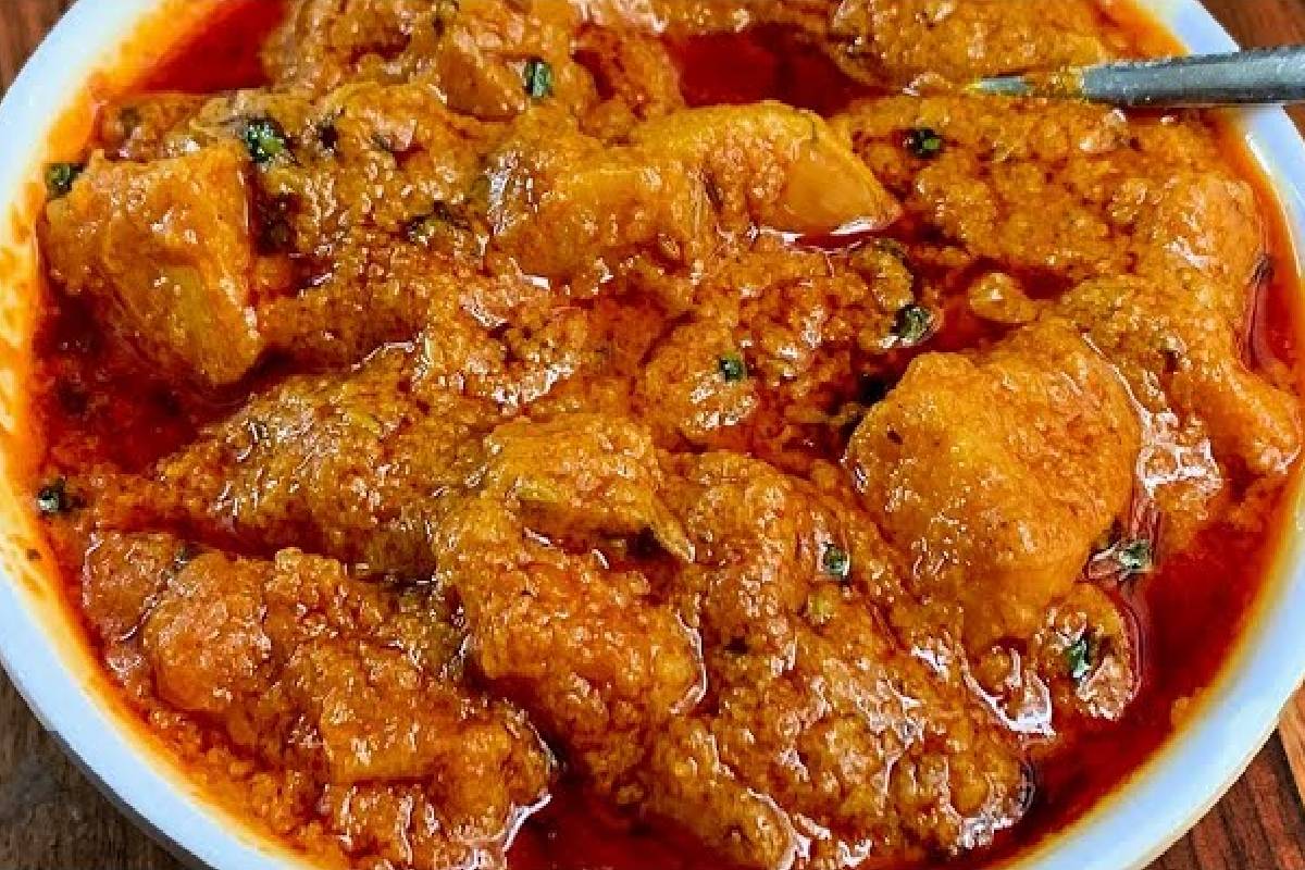 அஜீரணக் கோளாறுகளுக்கு தீர்வு கொடுக்கும் கருணை கிழங்கு குழம்பு! இப்படி செய்து பாருங்க | Amazing Health Benefits Karunai Kizhangu Curry அஜீரணக் கோளாறுகளுக்கு தீர்வு கொடுக்கும் கருணை கிழங்கு குழம்பு! இப்படி செய்து பாருங்க | Amazing Health Benefits Karunai Kizhangu Curry