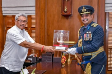 கனடாவிற்கான புதிய தூதுவரான முன்னாள் விமானப்படை தளபதியை ஏற்றுக்கொள்ள கனடா மறுப்பு?