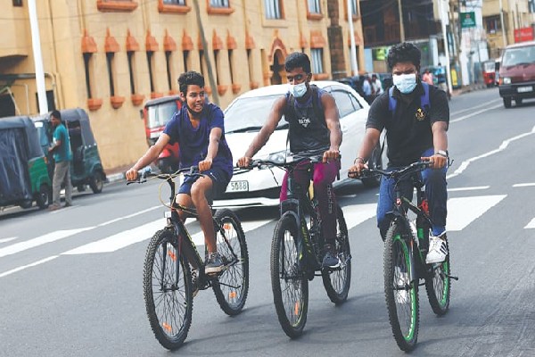 சைக்கிள் வெள்ளி-நகர அபிவிருத்தி அமைச்சின் புதிய வேலைத்திட்டம் | Cycle Friday A New Program சைக்கிள் வெள்ளி-நகர அபிவிருத்தி அமைச்சின் புதிய வேலைத்திட்டம் | Cycle Friday A New Program