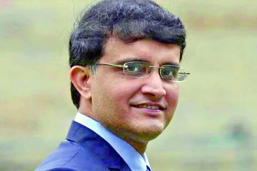 இந்திய கிரிக்கெட் வாரிய தலைவர் கங்குலி திடீரென மருத்துவமனையில் அனுமதி - ரசிகர்கள் அதிர்ச்சி