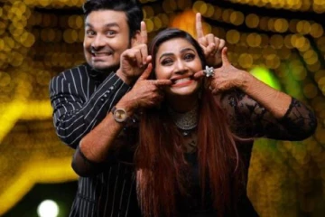 முதன்முறையாக தனது குடும்பத்துடன் மைனா நந்தினி செய்த விஷயம்- செம வைரல் போட்டோ