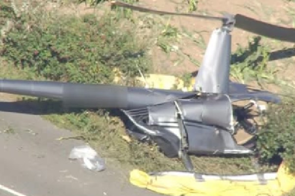 helicopter-crashed-in-uk-four-on-board-is-critical, பிரித்தானியாவில் ஹெலிகாப்டர் விபத்து: விமான பயிற்சியில் ஈடுபட்ட நால்வர் நிலை கேள்விக்குறி!