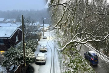 Goretti புயலால் பிரித்தானியா முழுவதும் சிவப்பு எச்சரிக்கை ;இருளில் மூழ்கிய 40,000 பிரதேசங்கள்