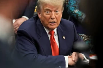 அமெரிக்காவில் சட்டவிரோத புலம்பெயர்ந்தோரை வெளியேற்ற ட்ரம்ப் திட்டம்