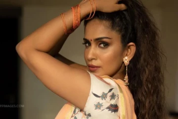 முரட்டு போஸ் கொடுத்த பிக் பாஸ் சமுயுக்தா.. இணையத்தில் தீயாய் பரவும் புகைப்படம்