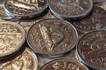 கனேடிய மாகாணம் ஒன்றில் குறைந்தபட்ச ஊதியம் காரணமாக பாதிக்கப்பட்டுள்ள புதிய புலம்பெயர்ந்தோர் முதலானோர்