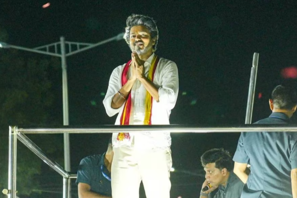 த.வெ.க. நிர்வாகிகளுக்கு புதிய உத்தரவு! வேலூர் பிரசாரம் தொடர்பில் வெளியான தகவல் | Karur Stampede Tvk Office New Order Manegement