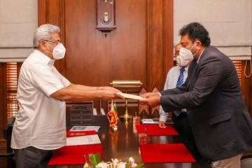 சர்சைக்குரிய வசந்த கரன்னாகொட ஆளுநரானார்