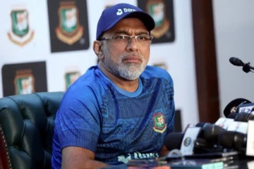හතුරුසිංහට ක්‍රිකට් ආයතනයෙන් රුපියල් මිලියන 50කට වැඩි වන්දියක් ගෙවලා - විශේෂ අනාවරණයක්