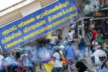 சிஐடியில் முன்னிலையானார்  பொலிஸ்மா அதிபர்
