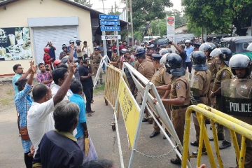 யாழில் ரணிலுக்கு எதிரான போராட்டத்தில் கைது செய்யப்பட்ட நால்வருக்கு பிணை