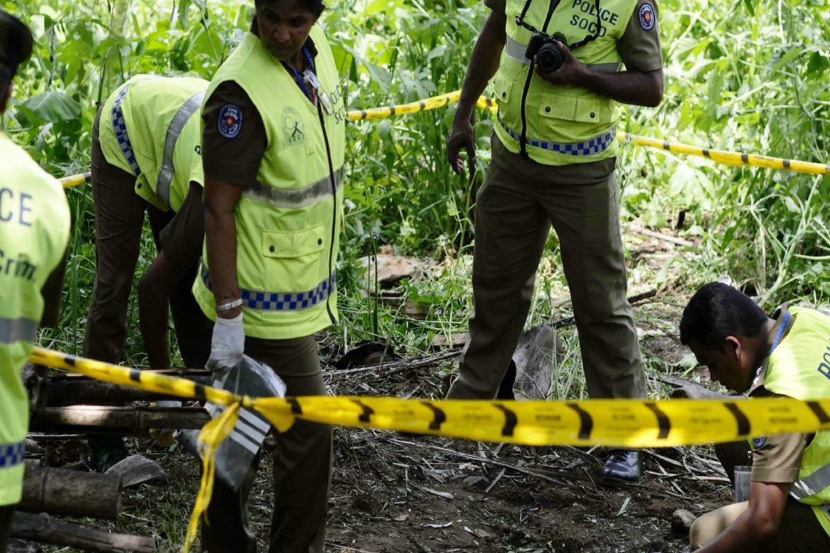 நடுவீதியில் கை,கால்கள் ஒன்றாக கட்டப்பட்டு இளைஞர் கொலை! | Panadura Dead Body Is Found