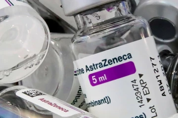 அஸ்ட்ரா செனகா தடுப்பூசியால் அரிதான நரம்பு கோளாறு ஏற்பட வாய்ப்பு! ஆராய்ச்சியாளர்கள் அதிர்ச்சி தகவல்