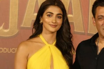 32 வயதில் அந்த நபருடன் ரகசிய காதல்!! விரைவில் திருமணம் செய்யப்போகும் நடிகை பூஜா ஹெக்டே..