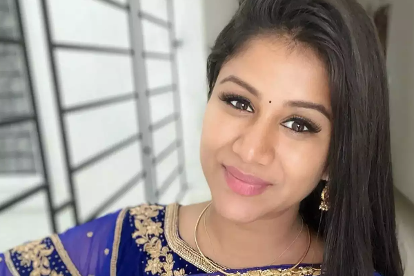 காலில் இவ்வளவு பெரிய தழும்பா!! சீரியல் நடிகை ஆல்யா மானசாவிற்கு என்ன ஆச்சு | Alya Manasa Leg Injured Scar Photo