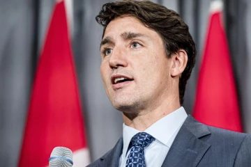 பாலியல் ரீதியான தாக்குதல்: எம்பி-களுக்கு பிரதமரின் உருக்கமான கோரிக்கை