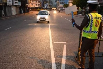 அரசாங்க தரப்பில் கடுமையாக கட்டுப்பாடுகளை விதிக்க வேண்டும் - அர்ஜூன டி சில்வா