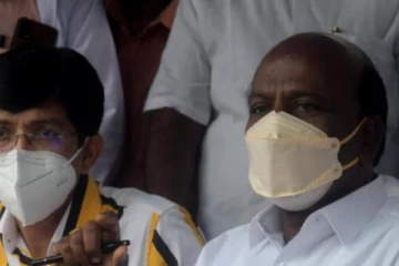 தமிழகத்தில் மீண்டும் 1 லட்சம் இடங்களில் தடுப்பூசி முகாம் - அமைச்சர் அறிவிப்பு..!