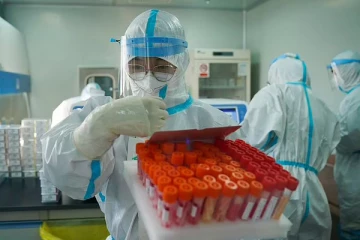 சீனா உயிரியல் ஆயுதங்களுடன் மூன்றாம் உலகப்போருக்காக தயாராகிக் கொண்டிருக்கிறது: சிக்கிய ரகசிய ஆவணம்