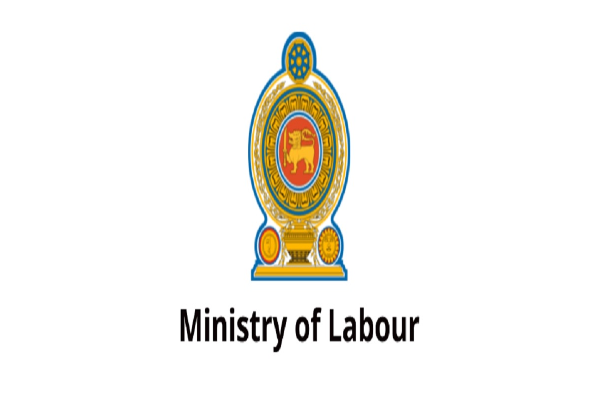 அமைச்சரின் பெயரில் சமூக ஊடகங்களில் பரவும் தகவல் ; வெளியான அறிவிப்பு | Fake Social Media Post Misuses Minister S Name அமைச்சரின் பெயரில் சமூக ஊடகங்களில் பரவும் தகவல் ; வெளியான அறிவிப்பு | Fake Social Media Post Misuses Minister S Name