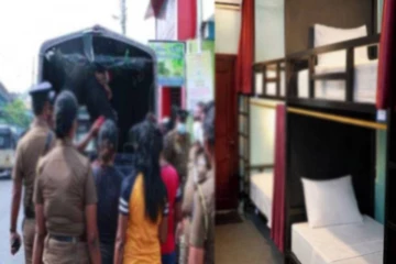அம்பாறையில் இரகசியமாக சுற்றிவளைக்கப்பட்ட விடுதி : பெண் உட்பட இருவர் கைது