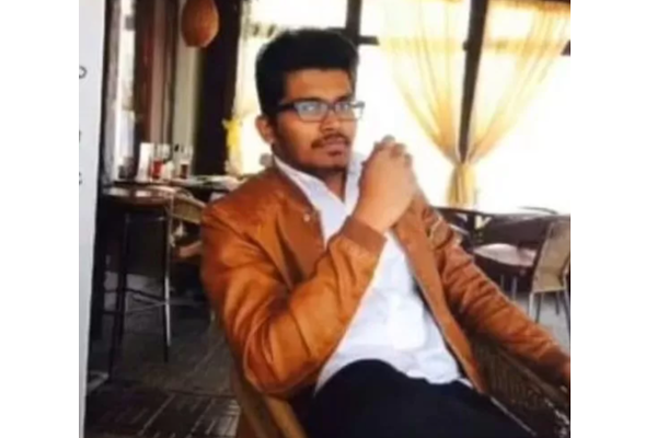 குண்டுவெடிப்பில் நிலம் அதிர்ந்தது! அடுத்து என்ன நடக்கும்? உக்ரைனில் வசிக்கும் தமிழர் சொன்ன முக்கிய தகவல் | Ukraine Student From Tamilnadu Speaks Situation