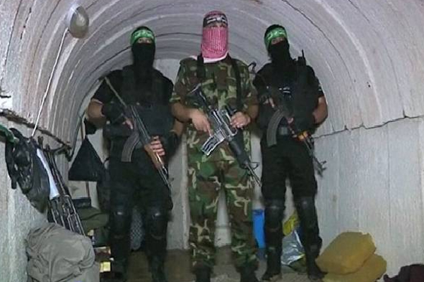 காசாவில் நிலத்துக்குக் கீழ் காத்திருக்கும் பேராபத்து! | Desperation Awaits Underground In Gaza Israel War