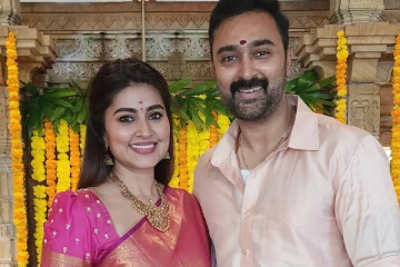 நடிகை சினேகாவின் தந்தையை பார்த்துள்ளீர்களா.. குடும்பத்துடன் எடுத்துக்கொண்ட புகைப்படம்