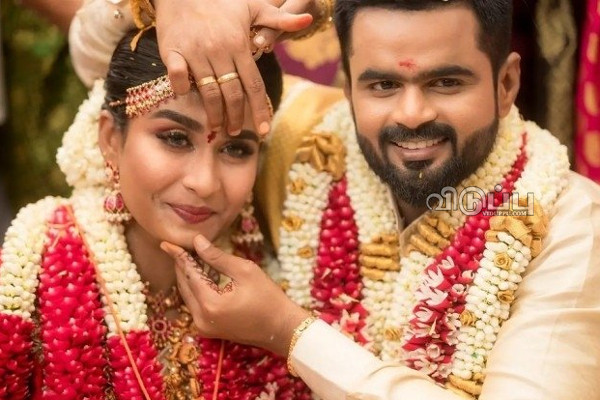 இரண்டாம் முறை திருமணம் செய்து கொண்ட சீரியல் நடிகை ரேஷ்மா! வைரலாகும் வீடியோ | Serial Actress Reshma Madhan Second Time Marriage