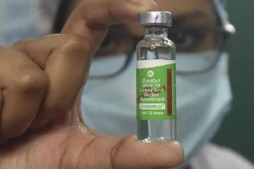 கோவிஷீல்ட் தடுப்பூசி போட்டுக்கொண்ட கனேடியர்களுக்கு பேரிடி: வெளிவரும் புதிய தகவல்