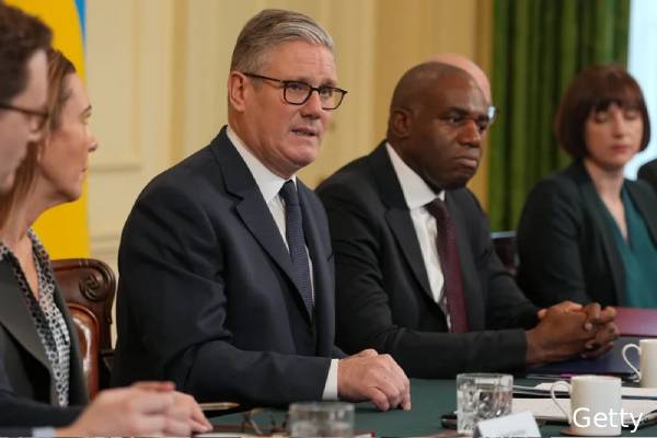 ஈரான் மீது இஸ்ரேல் அமெரிக்கா தாக்குதல்: பிரித்தானியர்களுக்கு ஒரு முக்கிய செய்தி | Starmer Alert Uk Citizens Amid Middle East Tension