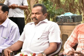 கருணா எனும் பெயரை தந்தவர் தலைவர் பிரபாகரன்: முரளிதரன் பெருமிதம்