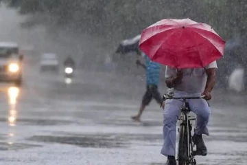 இந்த 4 மாவட்டங்களில் மிக கன மழைக்கு வாய்ப்பு