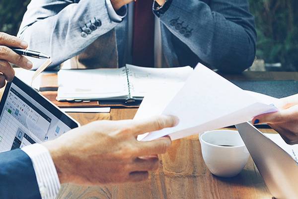 போலி விளம்பரங்களினால் பிரபலமான ஹோட்டலில் நேர்காணல்: விடுக்கப்பட்டுள்ள எச்சரிக்கை | Scams On Social Media To Offer Foreign Employment