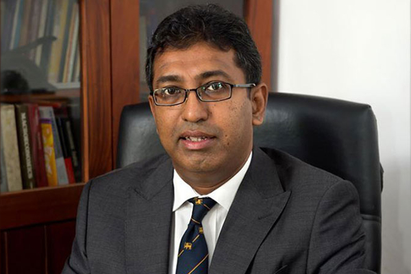 இலங்கை ஏற்றுமதிகள் மீதான அமெரிக்க வரி குறைப்பை பாராட்டும் ஹர்ஷ டி சில்வா! | Us Decision To Tariffs On Sri Lankan Exports
