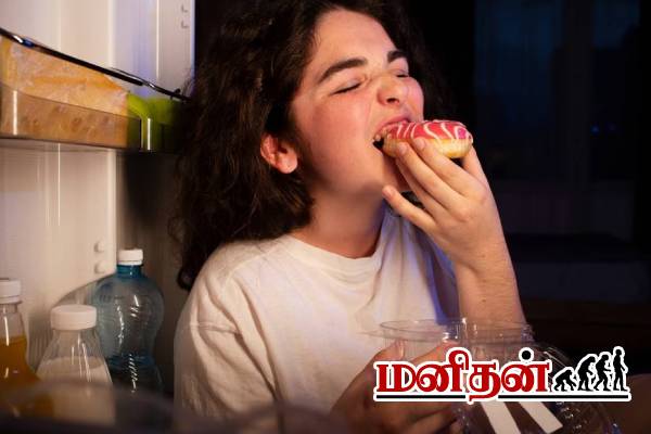 இரவு லேட்டா சாப்பிடுறீங்களா? அப்போ இந்த நோயின் தாக்கம் இருக்கும் | Is Eating Late At Night Side Effects
