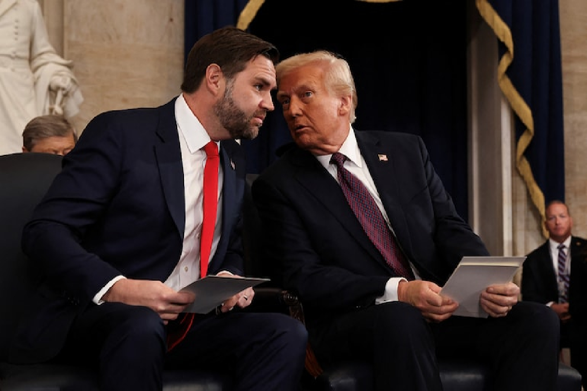 ஈரான் போர் : தவறாக வழி நடத்தப்படும் ட்ரம்ப் : அமெரிக்க துணை ஜனாதிபதிக்கு ஏற்பட்டுள்ள அச்சம் | Jd Vance Fears Pentagon Misleading Trump