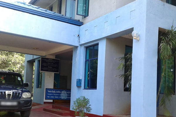 பொலிஸ் நிலையப் பொறுப்பதிகாரிக்கு கொலைமிரட்டல் விடுத்த கோடீஸ்வர வர்த்தகர் | Millionaire Businessman Threatened To Kill